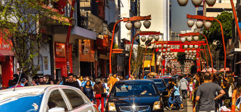 Liberdade: Roteiro para fãs de anime aproveitarem melhor o bairro