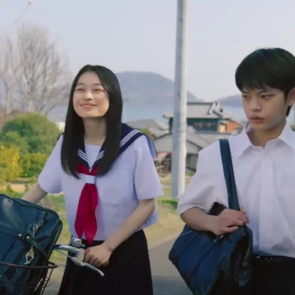 Foi divulgou um novo trailer da adaptação para filme live-action do mangá Karakai Jouzu no Takagi-san (Takagi-san, the Master of Teasing).