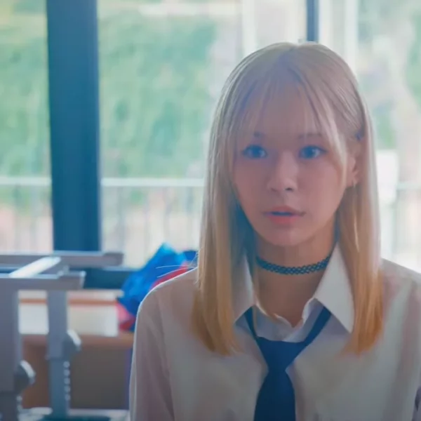 A MBS divulgou duas versões do trailer da adaptação para série live-action do mangá Sono Bisque Doll wa Koi wo Suru (My Dress-Up Darling).