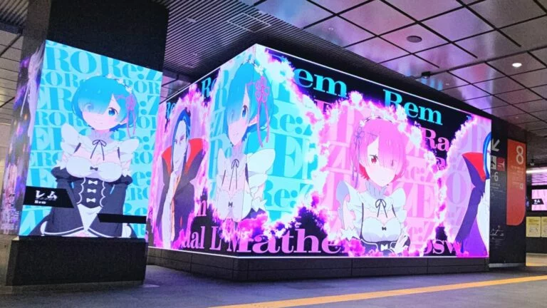 Uma nova campanha publicitária para a terceira temporada da série anime Re:Zero, está em destaque na Estação JR Shinjuku, em Tóquio. 