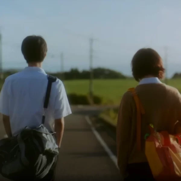 O  site oficial da adaptação para filme live-action do filme anime 5 Centimeters Per Second de Makoto Shinkai, divulgou um teaser trailer.