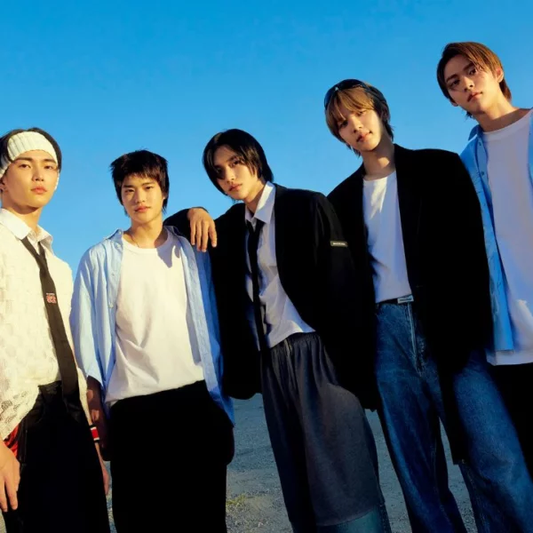 RIIZE faz história como o primeiro grupo de K-pop no Lollapalooza Brasil, que acontece em março de 2026 em São Paulo.