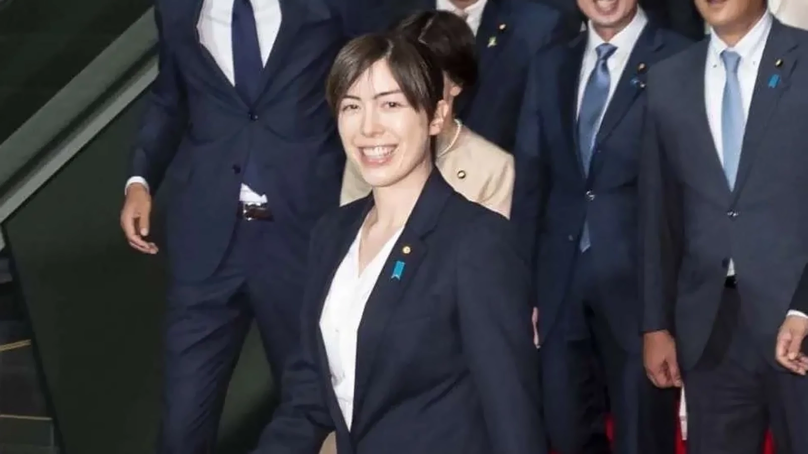 Kimi Onoda, ministra japonesa e otaku assumida, viraliza após tweets ressurgirem e reacende debate sobre anime, política e criatividade.