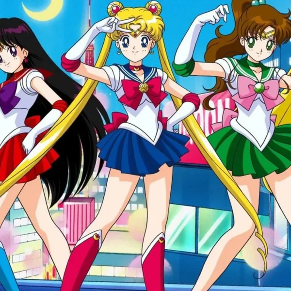 Sailor Mercury, Sailor Mars, Sailor Moon, Sailor Jupiter e Sailor Venus no anime clássico